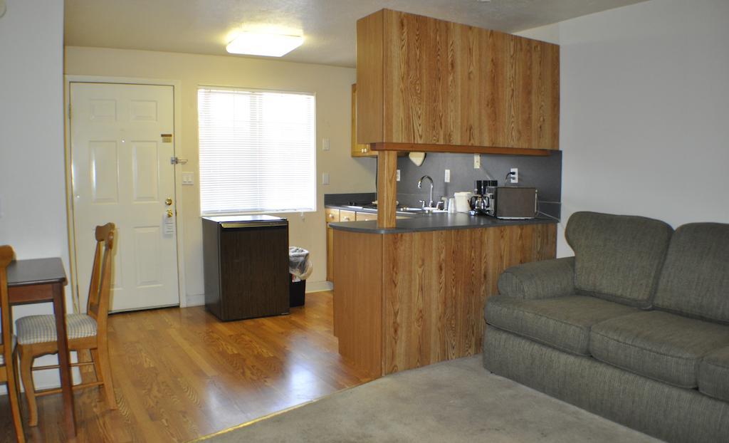 Uptown Inn Port Angeles Zewnętrze zdjęcie